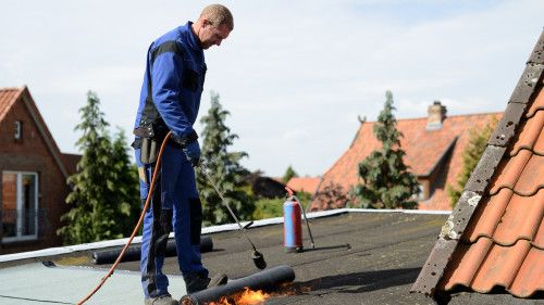 Plat dak branden 500x281